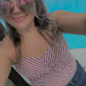 Meet your Posher, Rochelle